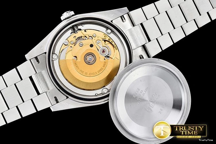 0913 Durable RDD0215B – DayDate 36mm 684